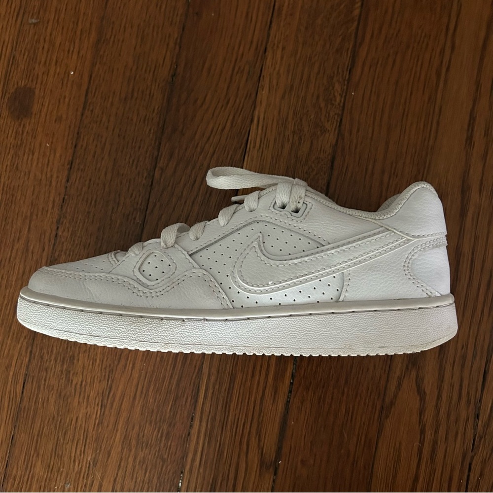Nike boys son of force white low shoes - Picture 5 of 9